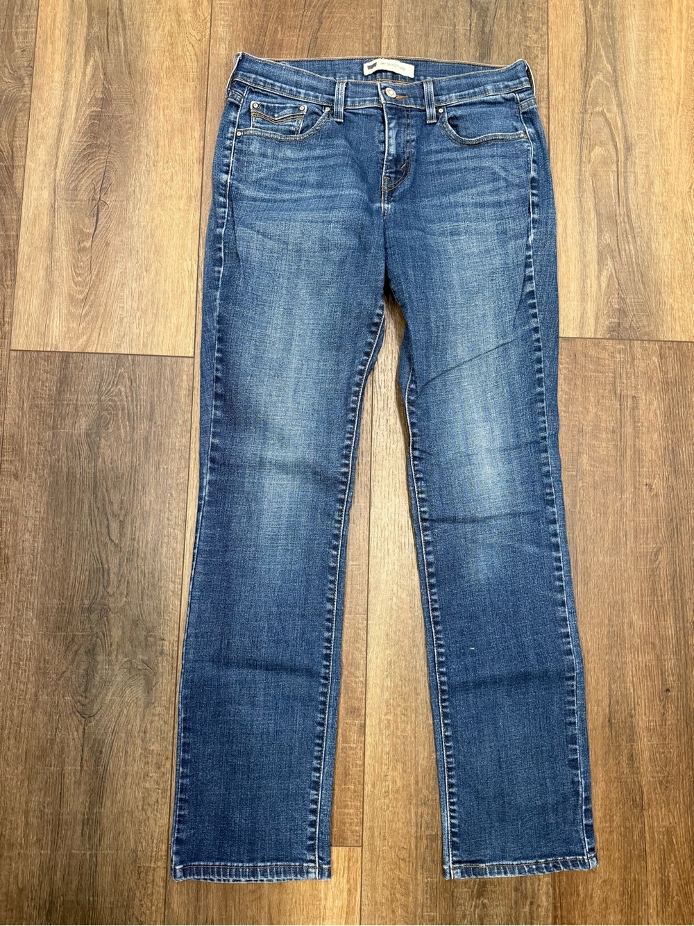 Levi's 505 Straight Jeans Womens 8 Med Wash Blue Denim Pants button flap pockets